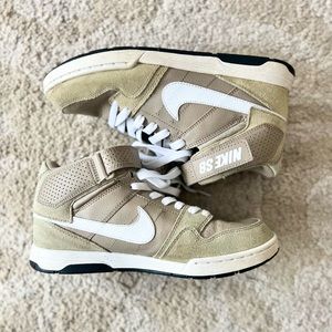 Nike SB Hook Loop Tan Suede High Tops